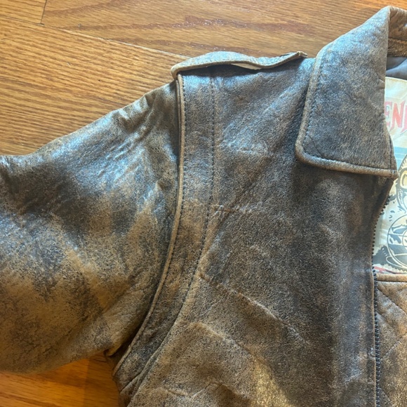 Etienne Premier Leather Bomber Jacket - Picture 3 of 5